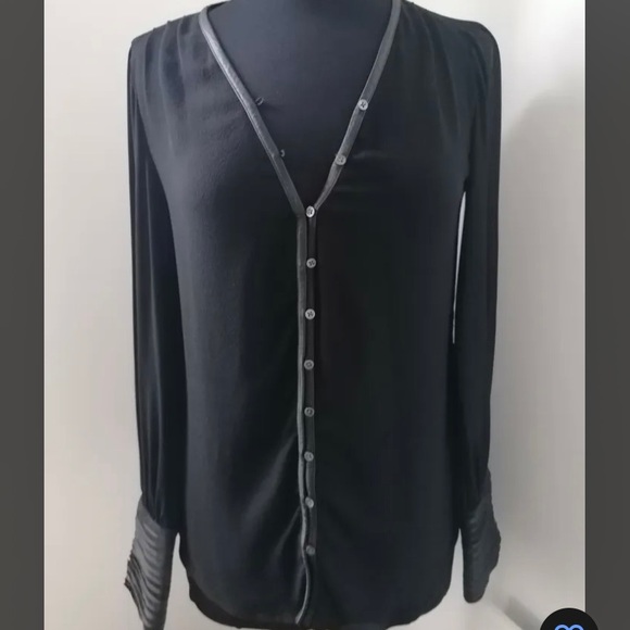 Elizabeth & James Chantal Silk Blouse - Size Small - NWOT! - Picture 6 of 6